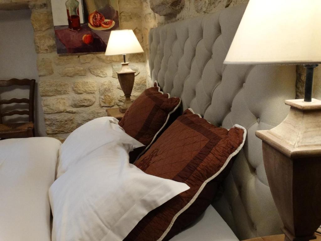 Un Patio En Luberon Acomodação com café da manhã Ansouis Quarto foto