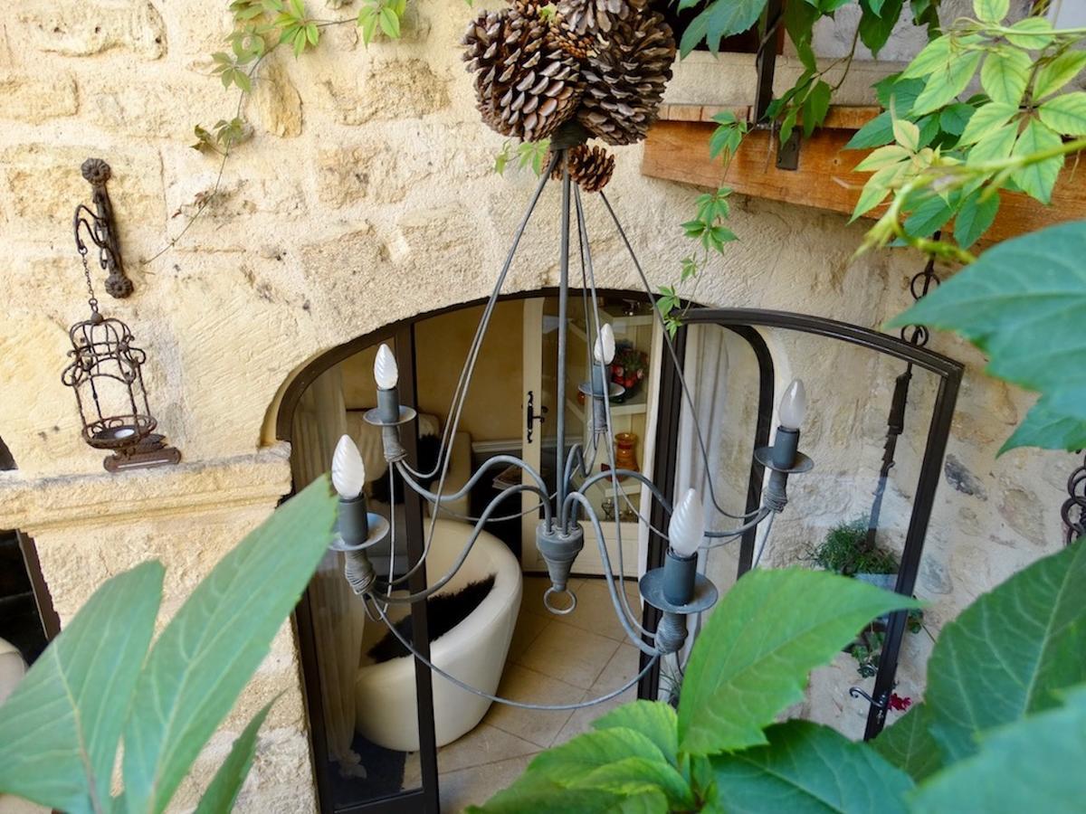 Un Patio En Luberon Acomodação com café da manhã Ansouis Exterior foto